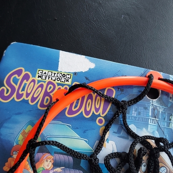 1997 Scooby-Doo Cardboard Back Basketball Mini Hoop - Picture 4 of 7